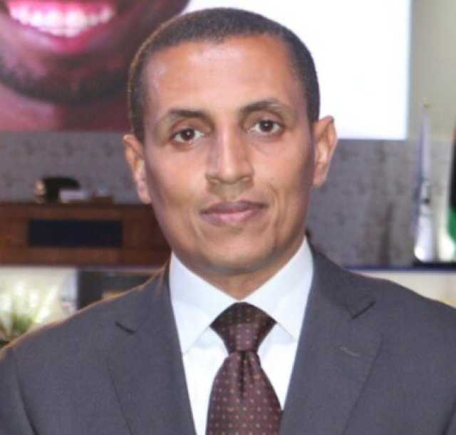 صديق «المؤمنين» يخدعهم!