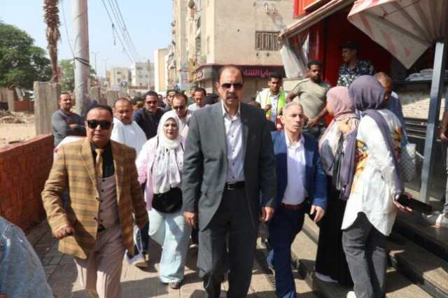 محافظ سوهاج يتفقد أعمال تطوير الحديقة العامة بمدينة ناصر