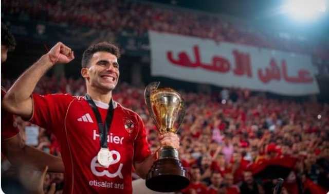 زيزو يحتفل بأول ألقابه مع الأهلي: «الأولى وليست الأخيرة»
