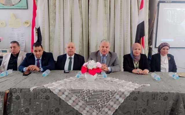 مدير تعليم الفيوم يشهد تنفيذ لقاءً مجتمعيًا بعنوان المشاركة الإيجابية في الانتخابات البرلمانية