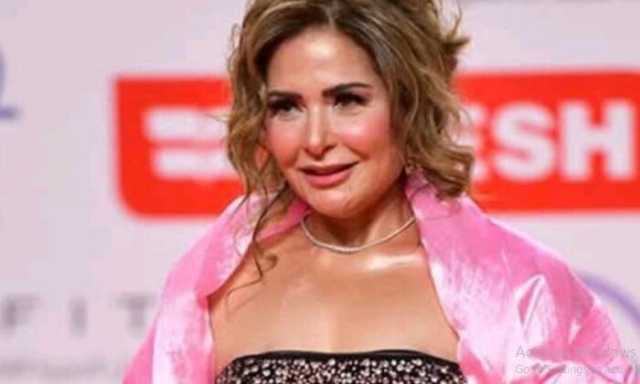 صابرين بحفل افتتاح مهرجان القاهرة السينمائي 46: «أم كلثوم الشخصية اللي غيرتني»