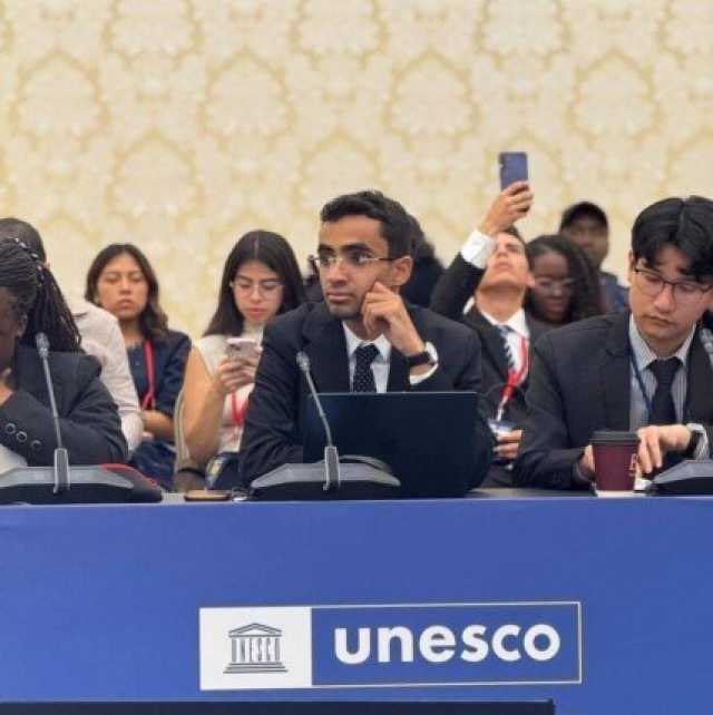 من المنيا إلى سمرقند.. طالب من جامعة المنيا يتألق في منتدى اليونسكو الدولي بأوزبكستان