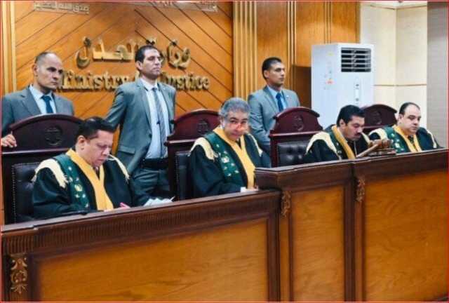 المحكمة تقضي بإعدام الأب الذي واقع ابنته