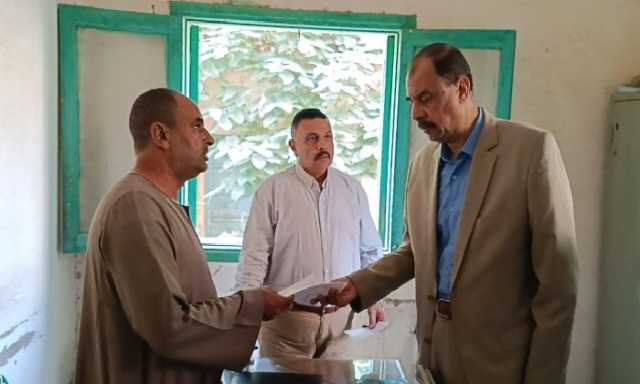 محافظ سوهاج يحيل 14 طبيباً وموظفاً للتحقيق وتصحيح مسار الخدمات بجهينة