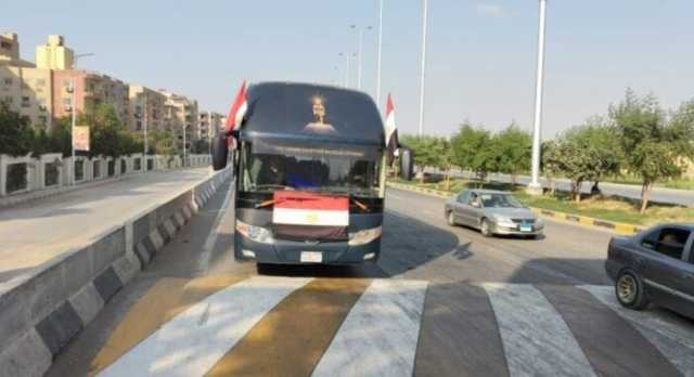 الجيزة تطلق حافلات تجوب الشوارع احتفالاً بافتتاح المتحف المصري الكبير