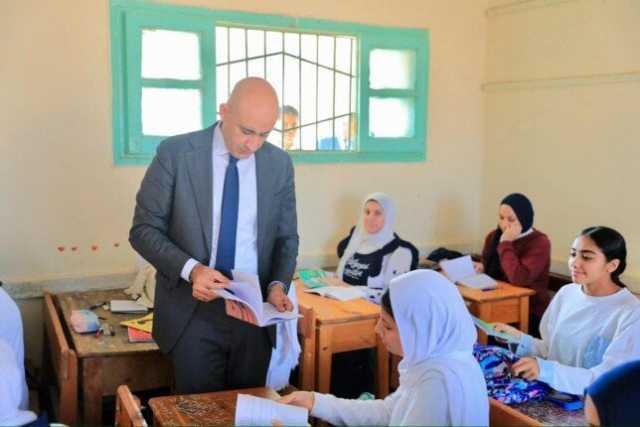 وزير التعليم للطلاب: الوعي بتاريخ الوطن يشكّل أساس الانتماء والاعتزاز بالهوية المصرية