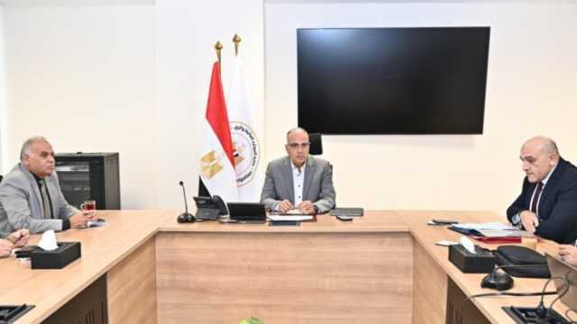 وزير الري يتابع مشروع المسار الناقل لمياه الصرف الزراعي في الدلتا الجديدة