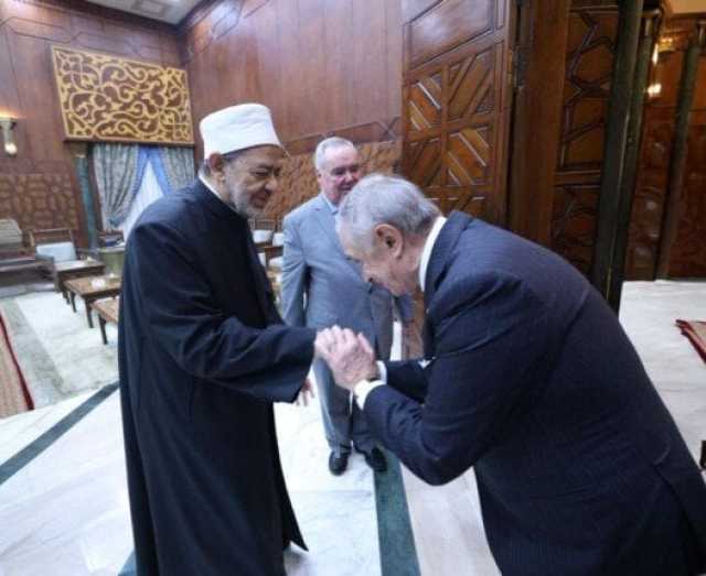 شيخ الأزهر يستقبل رئيس منظمة فرسان مالطا لبحث تعزيز التعاون المشترك