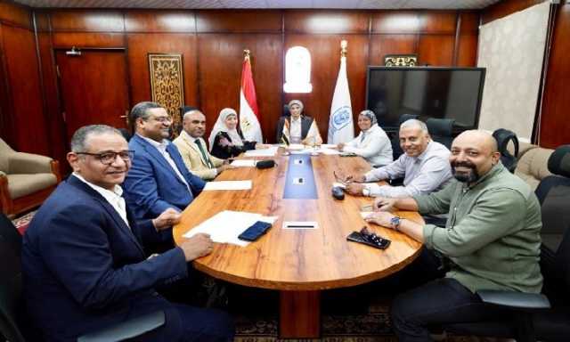 من ترشيد الموارد إلى الوعي السكاني.. جامعة الأقصر تُطلق مبادرات جديدة لتحسين البيئة المجتمعية