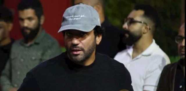 «حسن الرداد وأحمد السبكي».. أبرز الحضور بعزاء السيناريست أحمد عبد الله