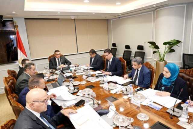 وزير الإسكان يترأس اجتماع مجلس إدارة الهيئة العامة للتنمية السياحية