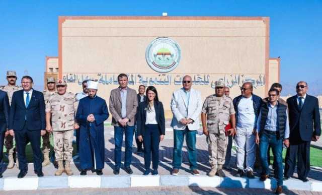 وزراء «الزراعة والتخطيط والأوقاف» يتفقدون المركز الزراعي المتكامل بسهل القاع