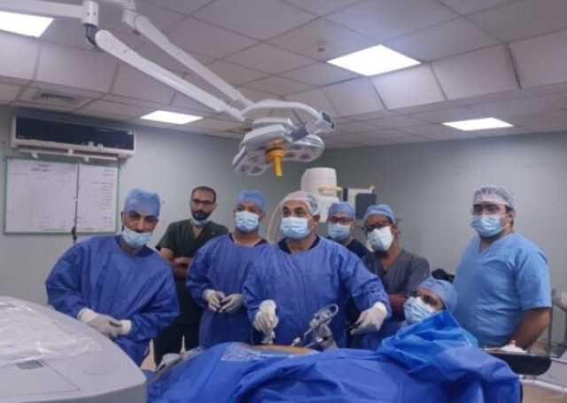 نجاح أول عملية استئصال جذري للكلى بالمنظار داخل المجمع الطبي بالأقصر