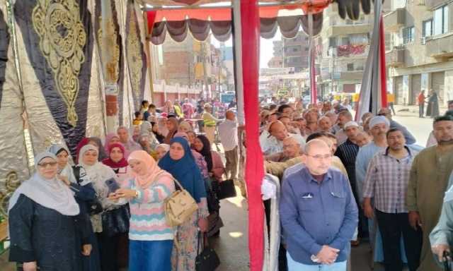 توافد الناخبين على لجان انتخابات النواب بكوم حمادة في البحيرة.. والسيدات يتصدرن المشهد