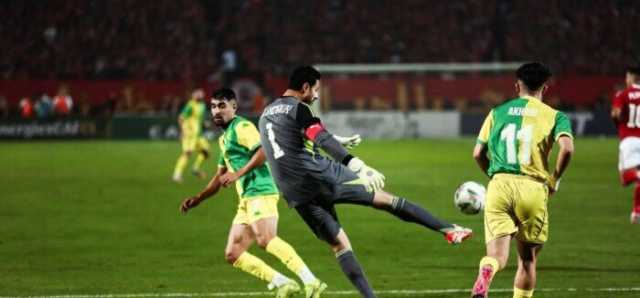 طبيب الأهلي يكشف تفاصيل إصابة الشناوي وموعد عودته للملاعب