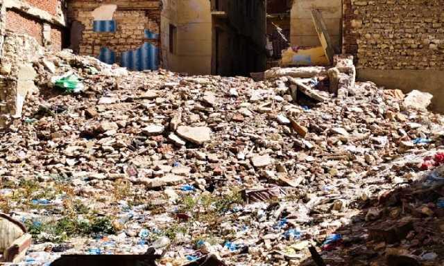 انهيار عقار مأهول بالسكان دون إصابات في منطقة اللبان بالإسكندرية