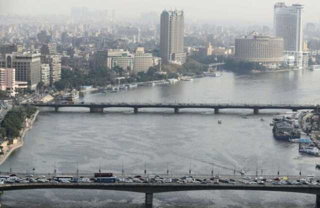 توقعات «بنك الإمارات دبي الوطني» للاقتصاد المصري وأسعار الفائدة والتضخم خلال 2026