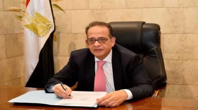 وكيل «تشريعية الشيوخ»: الرئيس وجّه رسالة حاسمة لإعادة الانضباط وضمان حماية صوت الناخب