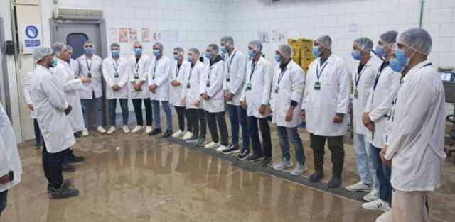 دعماً للتطبيق العملي.. رحلة لطلاب زراعة الأزهر بأسيوط إلى مصانع السادس من أكتوبر