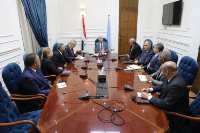 محافظ القاهرة يوجه رؤساء الأحياء الجدد بالتواجد الميدانى بالشارع وحل مشاكله المواطنين