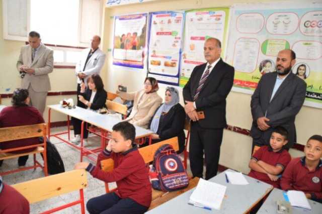 رئيس الإدارة المركزية للتعليم العام تتابع تنفيذ البرنامج القومي لتنمية مهارات اللغة العربية بمدارس بورفؤاد