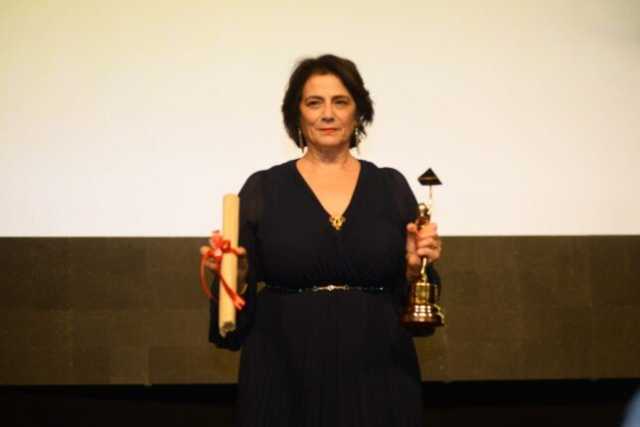 هيام عباس تتصدر التريند بعد تكريمها بمهرجان القاهرة السينمائي