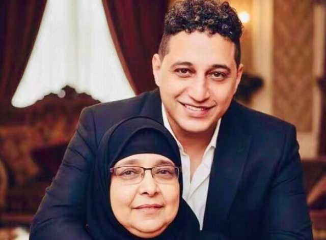 بعد نقلها للمستشفى.. رضا البحراوي يطلب الدعاء لوالدته