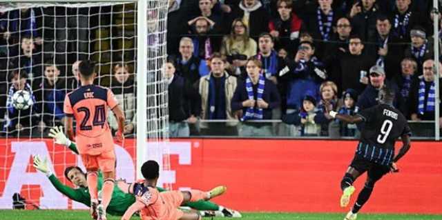 دوري أبطال أوروبا.. برشلونة يتأخر 2-1 أمام كلوب بروج في دوري أبطال أوروبا «فيديو»