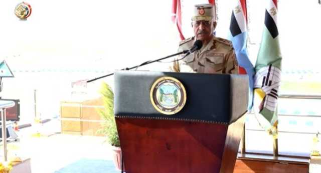 وزير الدفاع يشهد تنفيذ المرحلة الرئيسية للمشروع التكتيكي بالذخيرة الحية في المنطقة الغربية