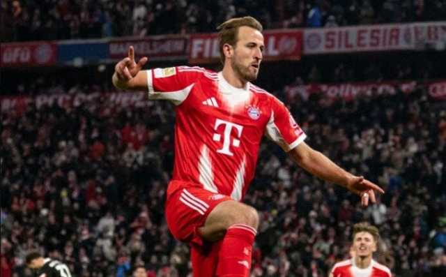 بايرن ميونخ يسحق فرايبورج بسداسية ويعزز موقعه في صدارة الدوري الألماني