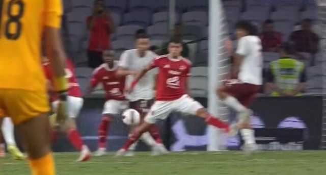 محمود البنا يكشف سبب عدم احتساب ركلة جزاء لسيراميكا أمام الأهلي