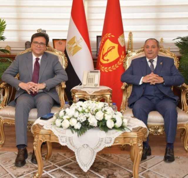 محافظ بورسعيد يستقبل وزير الثقافة لتفقد عدد من المنشآت الثقافية
