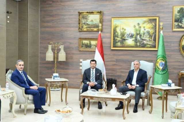 وزير الشباب والرياضة ومحافظ الإسماعيلية يلتقيان اللجنة المؤقتة لإدارة النادي الإسماعيلي