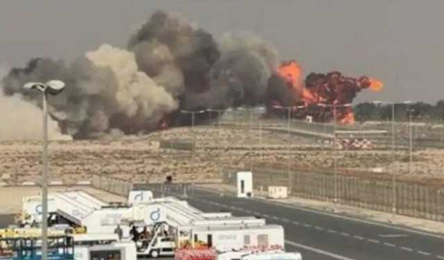 تحطم مروع لطائرة حربية هندية اثناء استعراضها في معرض دبي للطيران «فيديو»