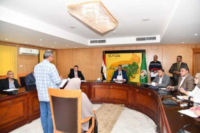 محافظ الفيوم يوجه بتوفير الرعاية الصحية والعلاج على نفقة الدولة للحالات المرضية