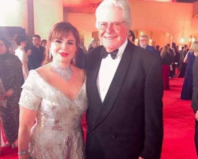 إلهام شاهين توجه رسالة لـ حسين فهمي بعد ختام مهرجان القاهرة السينمائي في دورته الـ 46