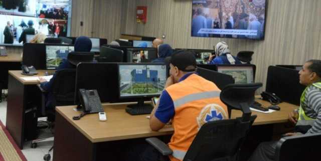 من مركز السيطرة.. محافظ أسيوط يتابع سير عملية التصويت في انتخابات مجلس النواب 2025