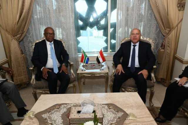 كامل الوزير: حريصون على تعزيز التعاون مع جنوب أفريقيا في صناعة السيارات والحديد والصلب