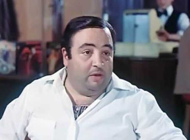 من مدرسة المشاغبين للعيال كبرت.. .أبرز المحطات الفنية في حياة يونس شلبي