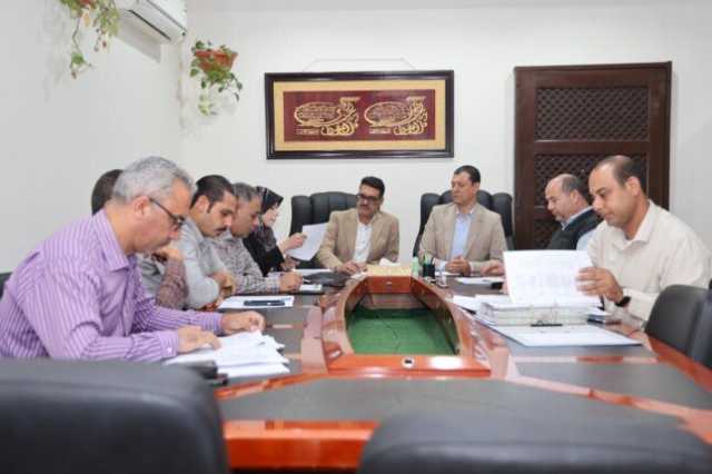 رئيس شركة مياه القليوبية يناقش آخر مستجدات المشروعات