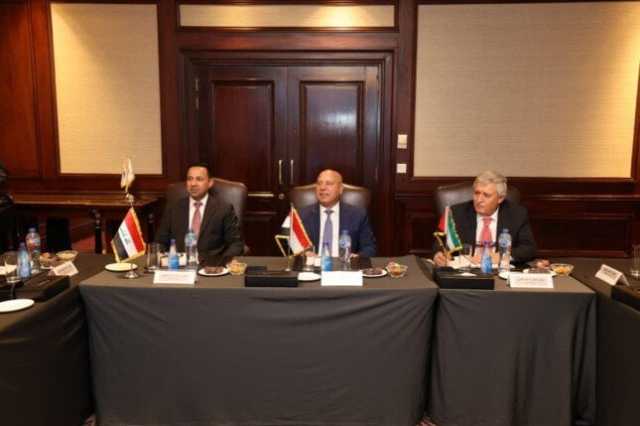 كامل الوزير يترأس الجمعية العمومية لشركة الجسر العربي للملاحة بحضور وزير النقل الأردني