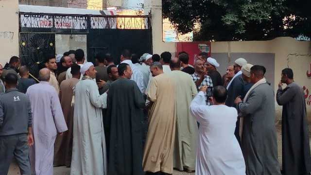 تزايد الإقبال على صناديق الاقتراع في أول أيام انتخابات مجلس النواب بمحافظة قنا