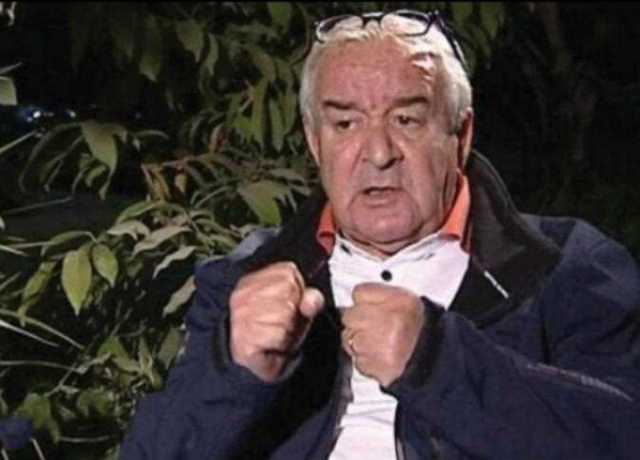 المخرج محمد عبد العزيز لـ «الأسبوع»: تكريمي فى المهرجان «أسعدني».. و«انتبهوا أيها السادة» أهم أفلامي