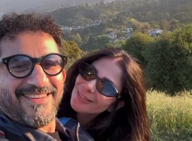 احتفال رومانسي يشعل السوشيال ميديا.. أحمد حلمي لمنى زكي: «أنت الحب كله»