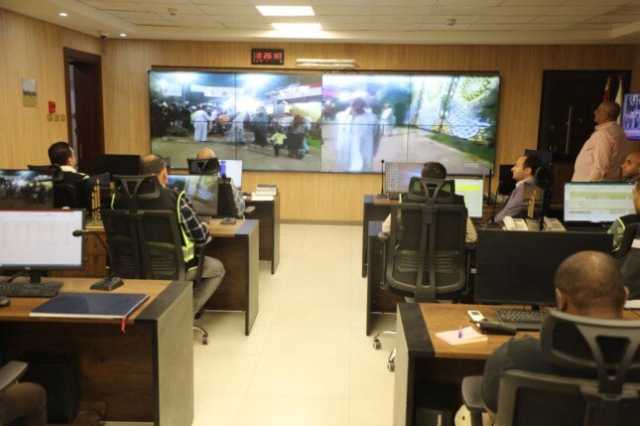 محافظ بني سويف يُتابع غلق لجان ومقار الاقتراع في ختام اليوم الأول لانتخابات مجلس النواب