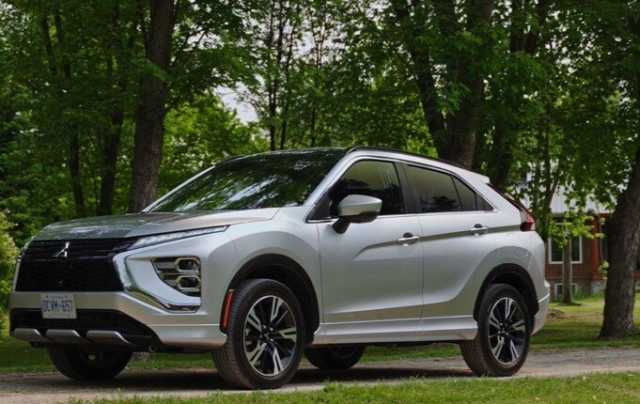 «ميتسوبيشي» تكشف عن نسختها الجديدة اكليبس كروس 2026