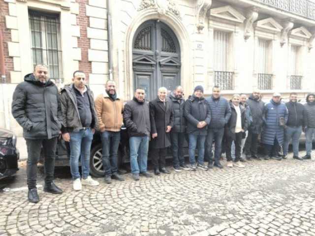 المصريون في فرنسا يتحدّون البرد للمشاركة في انتخابات مجلس النواب 2025