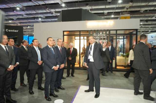 خلال مشاركتها في معرض «Cairo ICT».. المصرية للاتصالات تكشف عن خطتها للتوسع في الألياف الضوئية