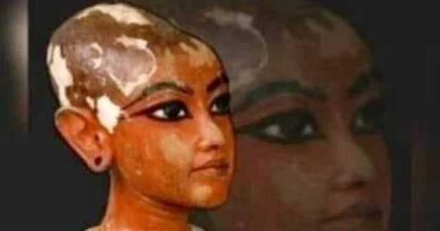 «رأس اللوتس».. تحفة فنية تكشف ملامح الملك الذهبي وفلسفة المصريين في الخلود