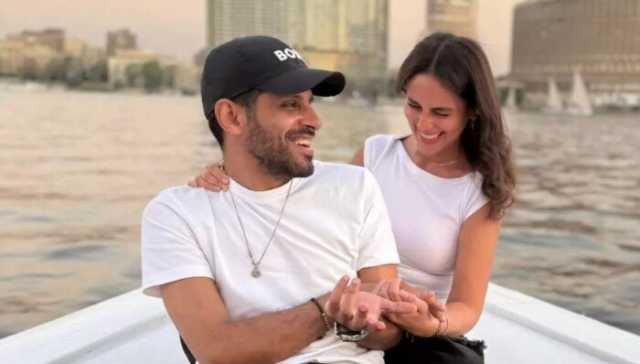 برفقة حمدي الميرغني وابنتها.. إسراء عبد الفتاح تخطف الأنظار خلال رحلة نيلية